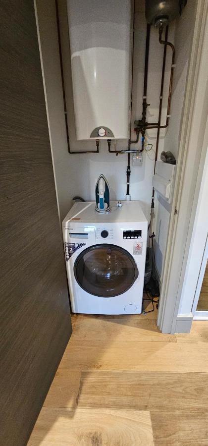 Studio Flat In Tottenham London Exterior photo